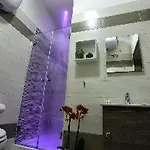 Napoli City Rooms 4*