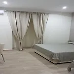 Napoli City Rooms Νάπολη