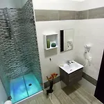 Napoli City Rooms Bed and Breakfast Νάπολη