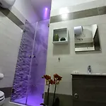 Napoli City Rooms Bed and Breakfast Νάπολη