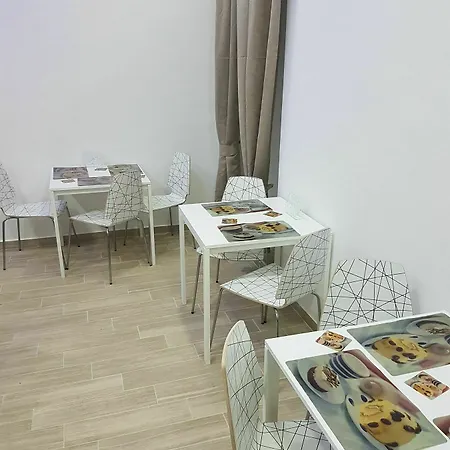 住宿加早餐酒店 那不勒斯市旅馆 那不勒斯